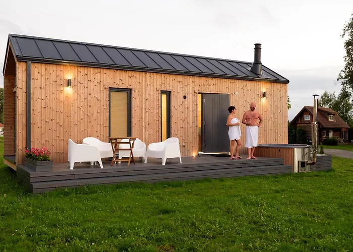 Eco Houses With A Hot Tub And Sauna